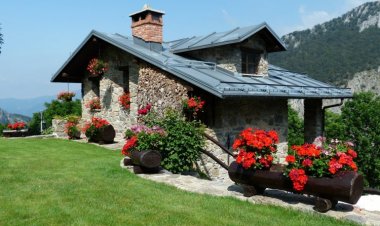 Is Home Exchange Good for A Family During on a Tour?