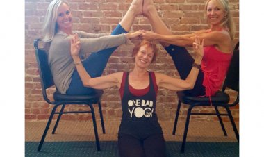 Lakshmi Voelker Chair Yoga to Hold A Teacher Training at Discovery Yoga September 24-27, 2021