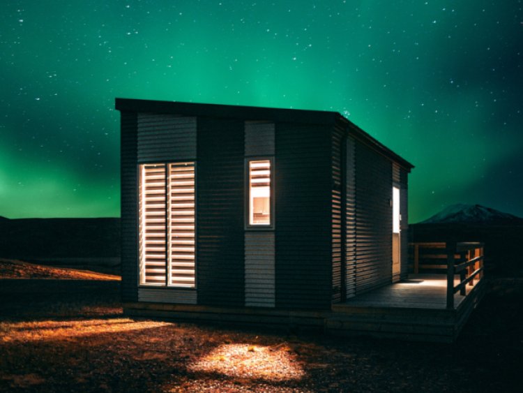 Plymouth Solar Energy Powers Up New Service, Homeowners Now Can Install High-Tech Lithium Batteries