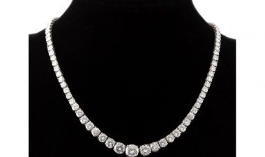 Ahlers & Ogletree's Jewelry & Gifting Auction, Held December 1st-2nd, Featured Many Dazzling Pieces