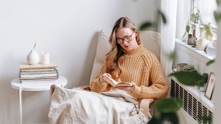 How to develop the habit of reading books in an easy way