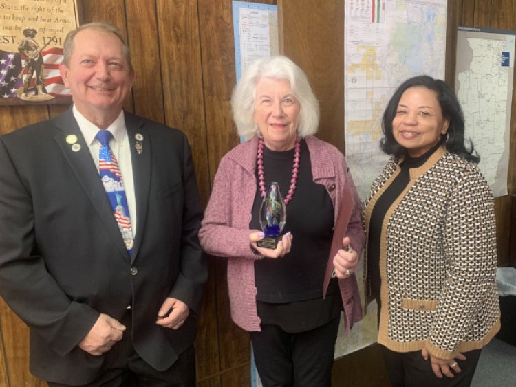 Illinois Department on Aging Honors Author Charlene Wexler with Induction to Senior Illinoisans Hall of Fame