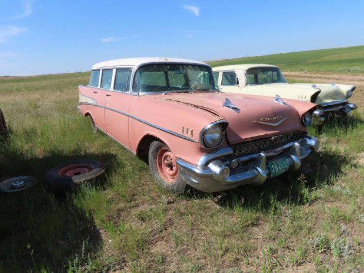 The Dielman Family Collection of Dry Western Classic Cars and Other Rare vehicles will be Auctioned Online, July 28th