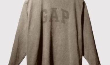 Yeezy Gap styles buyers follow in city streetwear