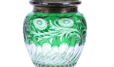 Woody Auction's Oct. 25 Auction, Online and live in Kansas, will feature art glass, cut glass, more
