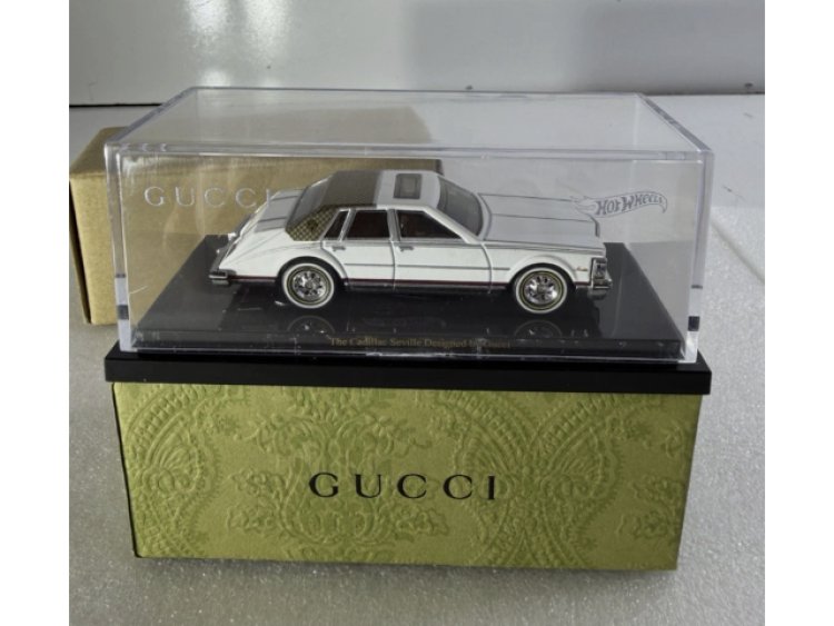 SJ Auctioneers' Online-Only Auction, Dec. 28, Features Toys, Collectibles, Jewelry, Decor, Silver