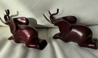 SJ Auctioneers' May 31 Online-Only Auction Features Collectible Toys, Jewelry, Silverware and Decor