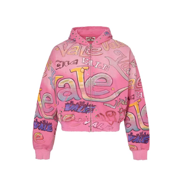High-End Streetwear Essentials for Men: The Ultimate Shopping List